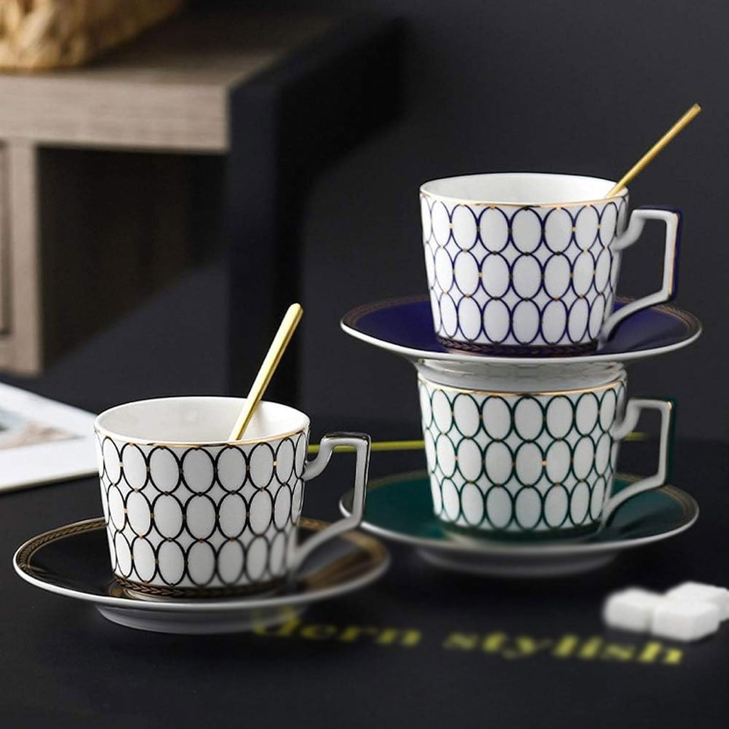 大倉陶園 ブルーローズ カップ＆ソーサー 金彩 箱付 6客セット 大倉陶園 金彩 ブルーローズ カップソーサー 6客セット 箱付き 食器